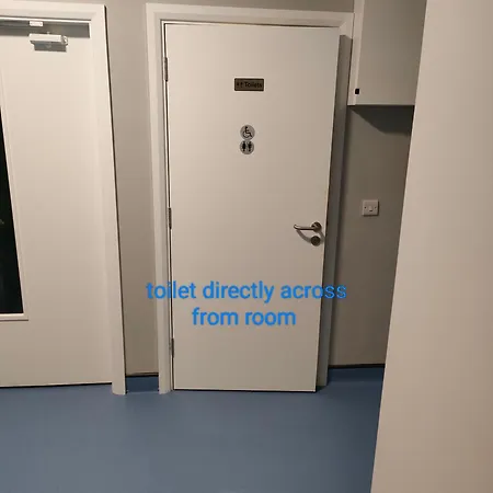 Direct Travel אכסניה קורק