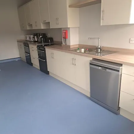 Direct Travel Hostel