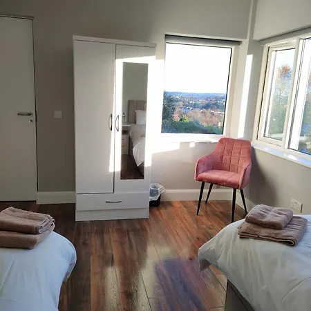 Hostel Direct Travel