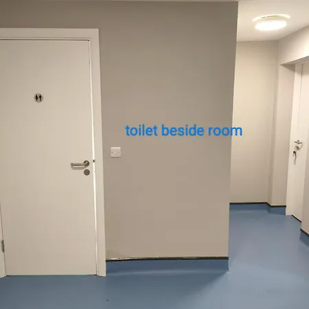 Direct Travel Hostel *