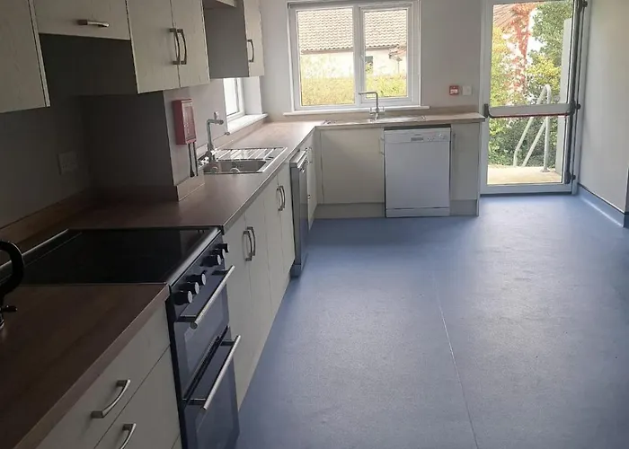 Direct Travel Hostel Cork