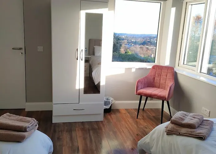 Hostel Direct Travel